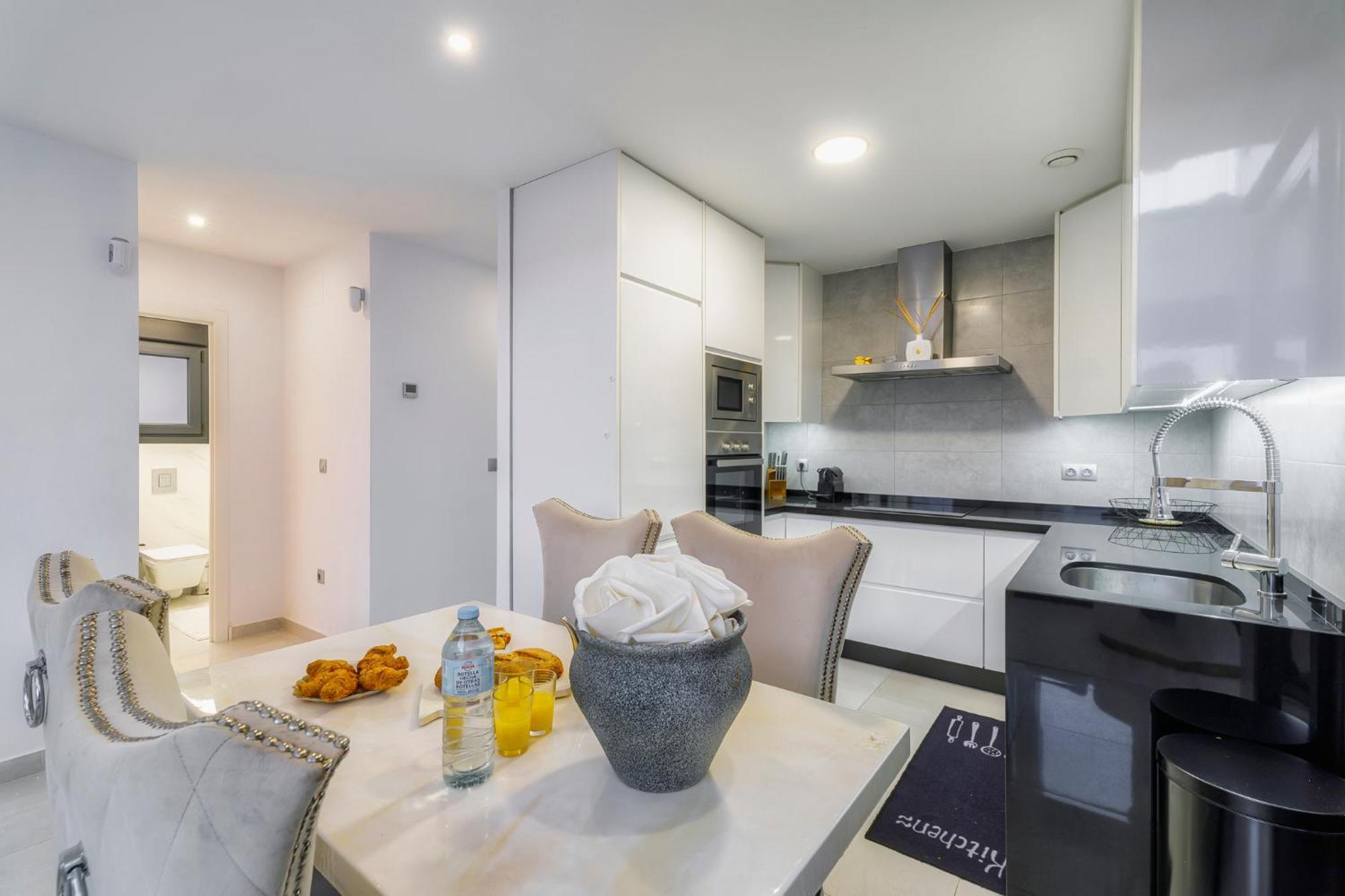 Daya Vieja Villa White Diamond - Piscine - Plage 10 Minutes מראה חיצוני תמונה